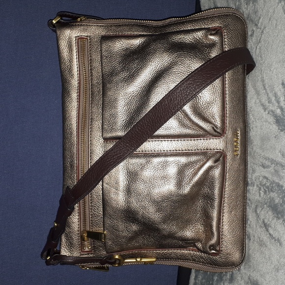 Fossil Piper Metallic Leather Crossbody Purse - Picture 1 of 9